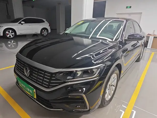Volkswagen Passat New Energy 2025 430PHEV Hybrid Business Edition