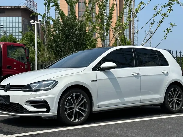 Volkswagen Golf 2020 Beloved Edition 280TSI DSG R-Line