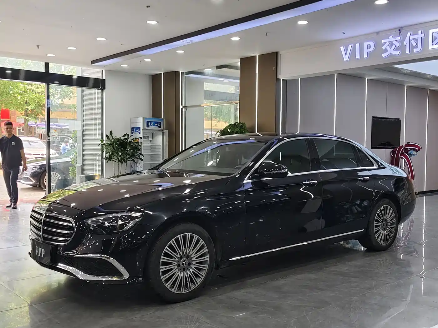 Mercedes-Benz E-Class 2022 E 300 L Luxury