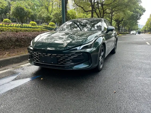 MG 7 2023 1.5T DCT Ultimate Comfort Edition