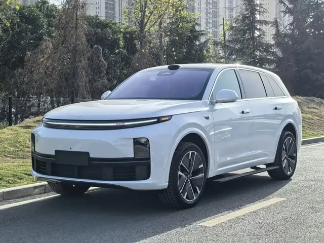 Li Auto L7 2025 Ultra Smart Renewal Edition