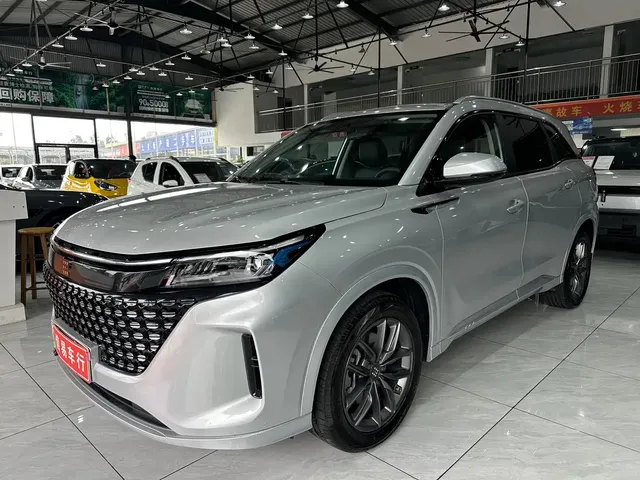 Landian E5 2023 1.5L DE-i 100KM Enjoyment 7-seater