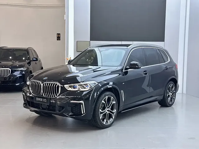 BMW X5 2022 Facelift xDrive 40Li Premium M Sport Package