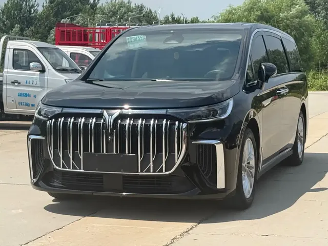Voyah Auto Voyah Dreamer 2024 PHEV Extended Range Premium Edition