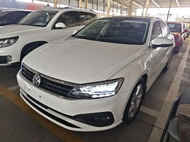 Volkswagen Lamando 2021 230TSI DSG Fashion Edition