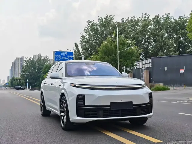 Li Auto L7 2024 Pro