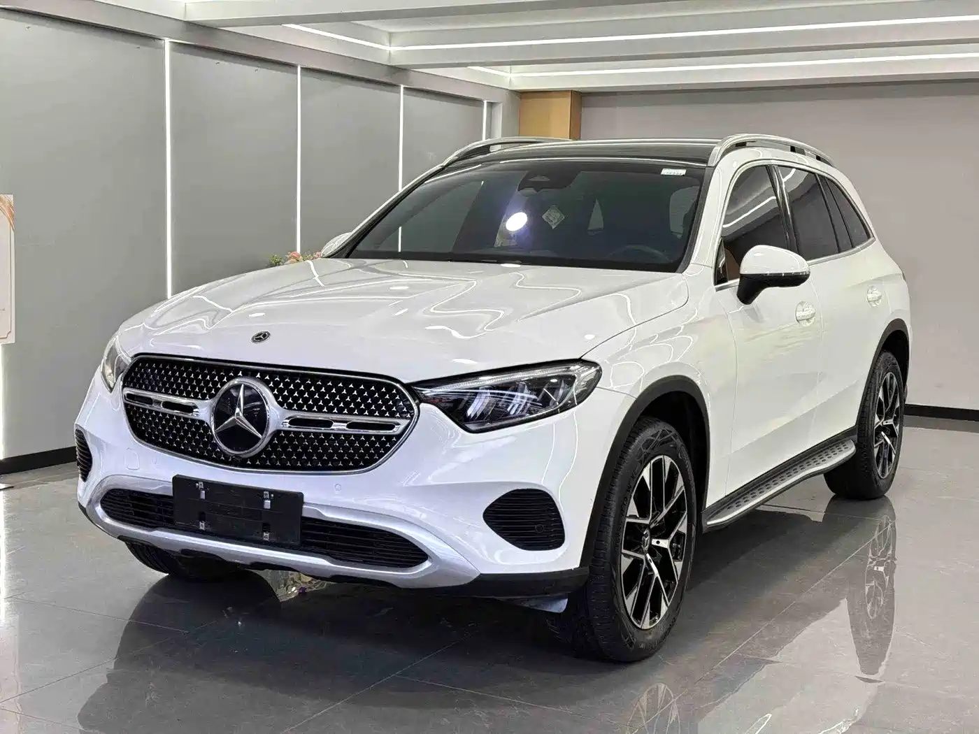Mercedes-Benz GLC 2024 GLC 260 L 4MATIC Dynamic 5-seater