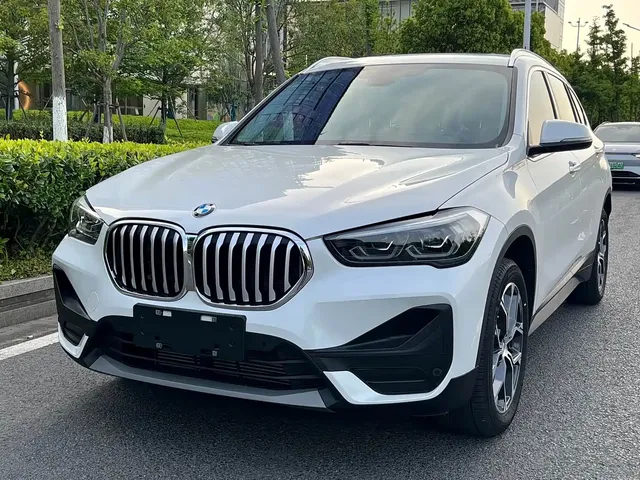 BMW X1 2022 sDrive25Li Leading