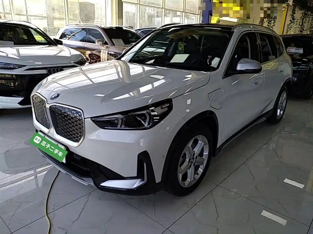 BMW iX1 2023 eDrive25L M Sport Package
