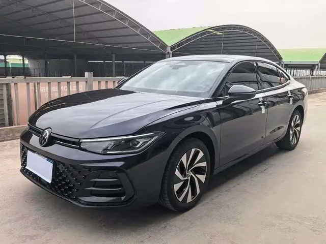 Volkswagen Passat 2025 Outstanding 380TSI Starlight Dragon Soaring Edition