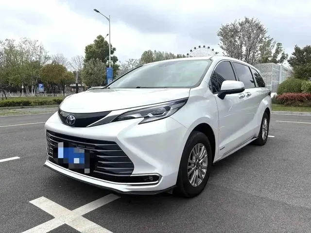 Toyota Sienna 2021 2.5L Hybrid Premium Edition