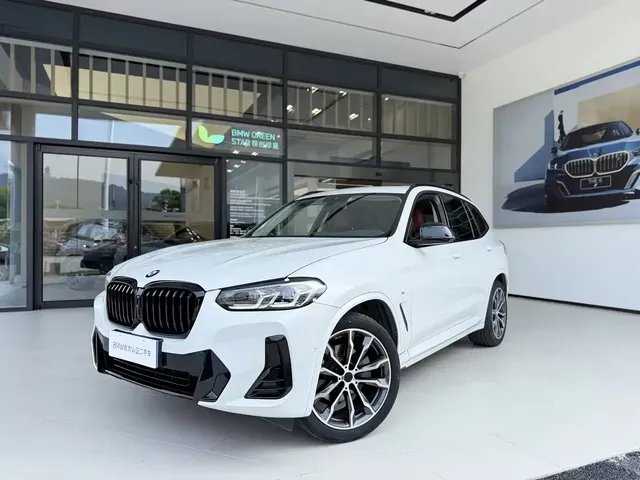 BMW X3 2023 xDrive30i Leading M Night Package