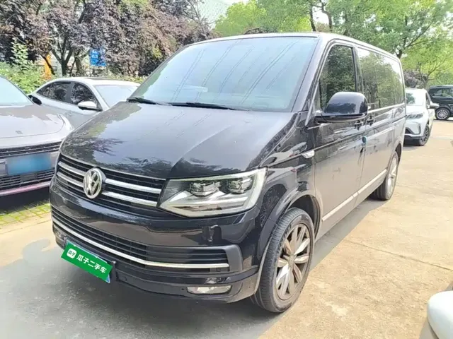 Volkswagen Multivan 2018 2.0TSI 2WD Luxury Edition 7-Seater