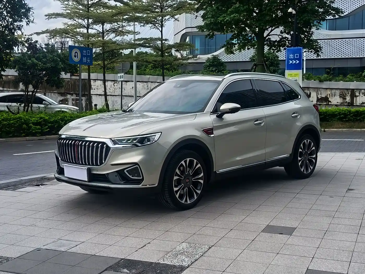 Hongqi HS5 2019 2.0T Smart Connect Enjoy 4WD Edition