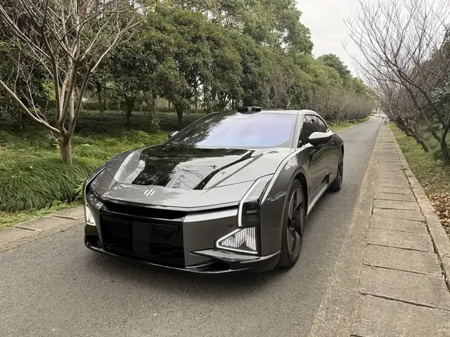 HiPhi Z 2023 4-Seater Edition