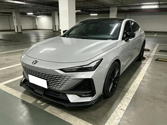 Changan UNI-V 2022 1.5T Sport Edition