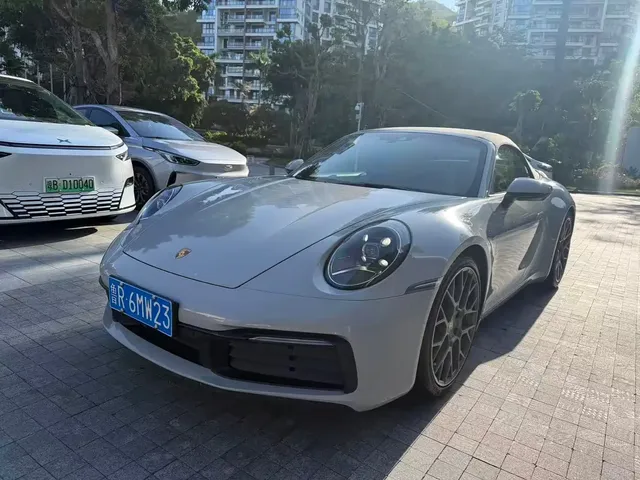 Porsche 911 2020 Carrera Cabriolet 3.0T