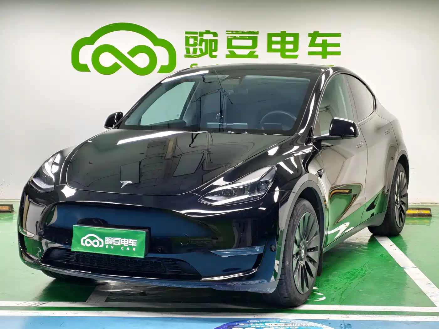 Tesla Model Y 2022 Facelift Long Range All-Wheel Drive Version