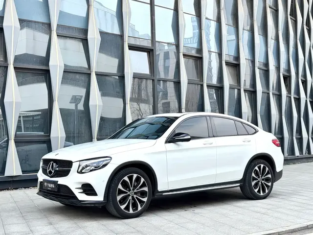 Mercedes-Benz GLC Coupe 2018 GLC 260 4MATIC Coupe SUV