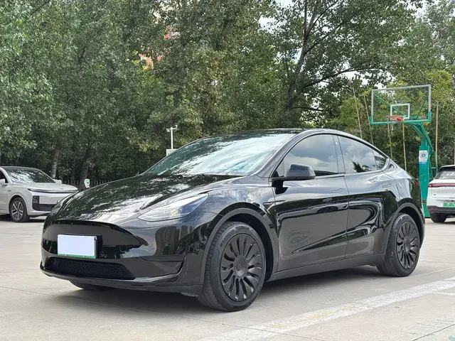 Tesla Model Y 2022 Facelift Rear-Wheel Drive Version