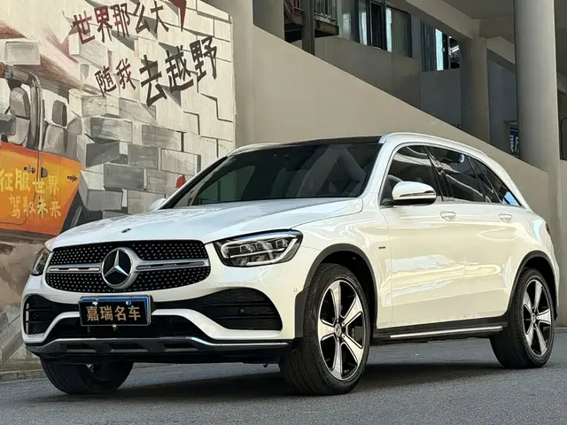 Mercedes-Benz GLC 2022 Facelift GLC 300 L 4MATIC Dynamic Collector's Edition
