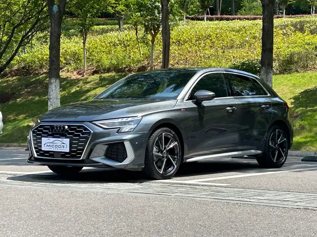 Audi A3 2023 Sportback 35 TFSI Fashion Sport