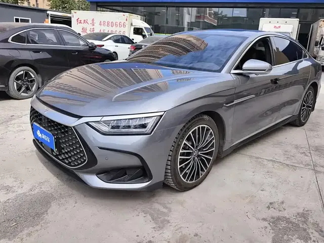 BYD Han 2023 DM-i Champion Edition 121KM Premium