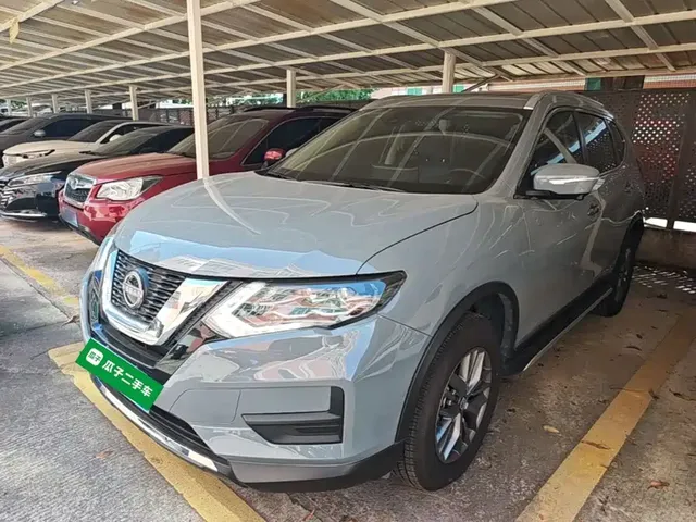 Nissan X-Trail 2025 Honor 2.0L 2WD Leading Edition