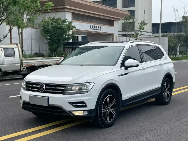 Volkswagen Tiguan L 2021 280TSI Automatic 2WD Smart