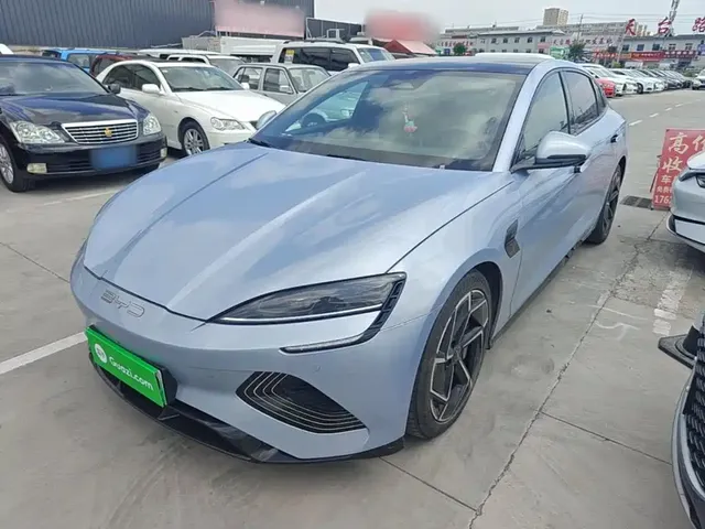 BYD Seal 2022 700km Long Range RWD Edition