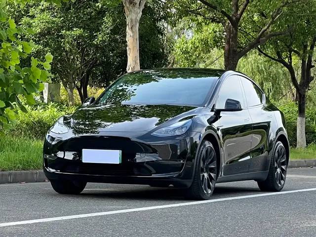 Tesla Model Y 2022 Facelift Long Range All-Wheel Drive Version