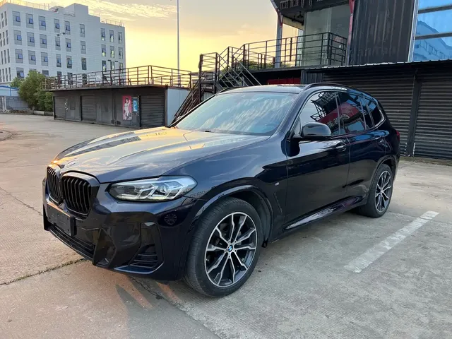 BMW X3 2022 xDrive30i Leading M Night Package