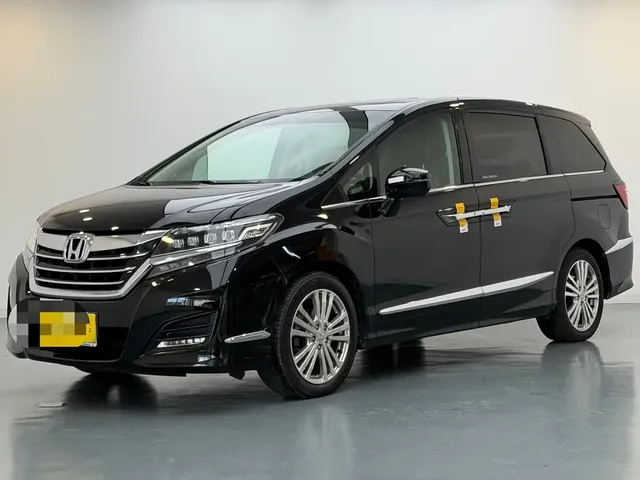 Honda Elysion 2016 2.4L Luxury Edition