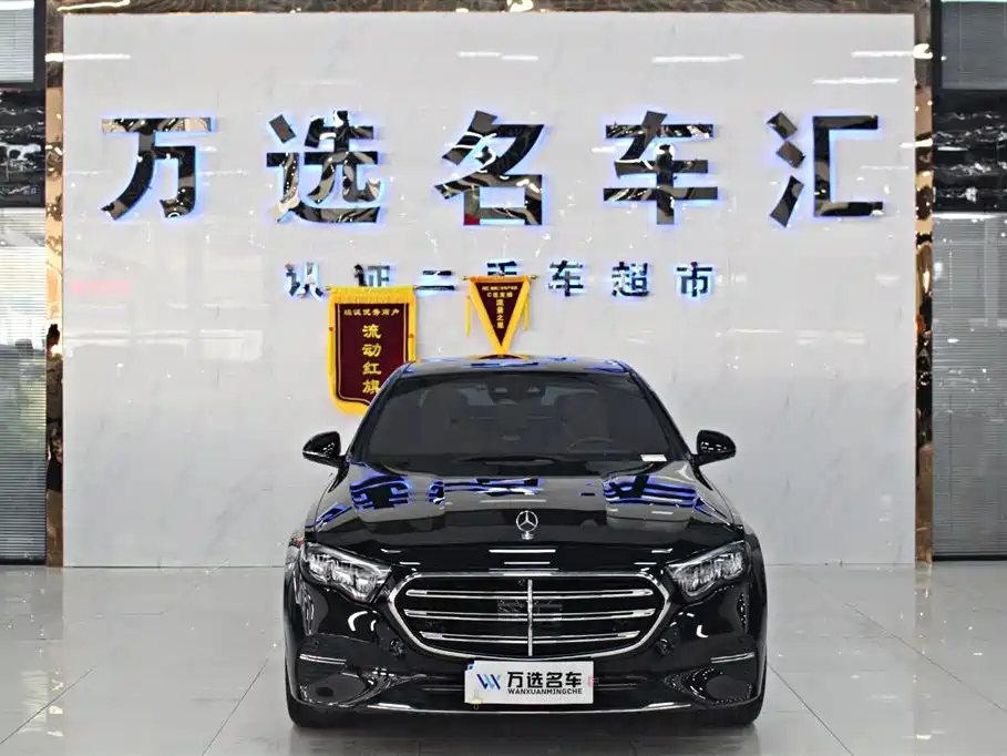 Mercedes-Benz E-Class 2024 E 300 L Fashion