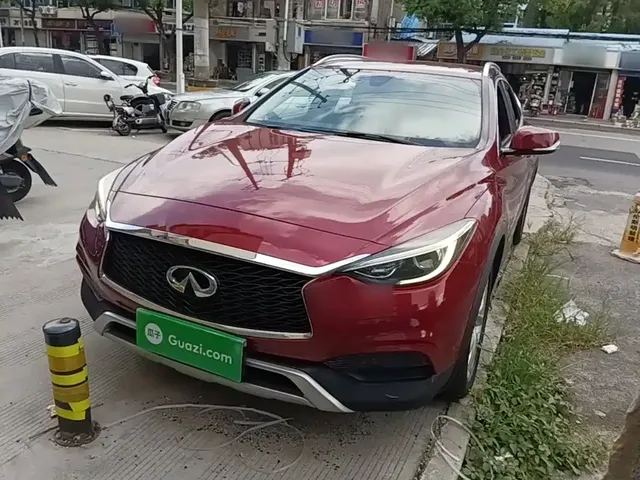 Infiniti QX30 2017 1.6T 2WD Fashion Edition