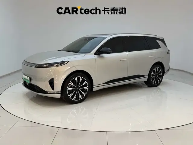 Dongfeng Yipai eπ008 2026 6-seater EREV Family Joy Edition