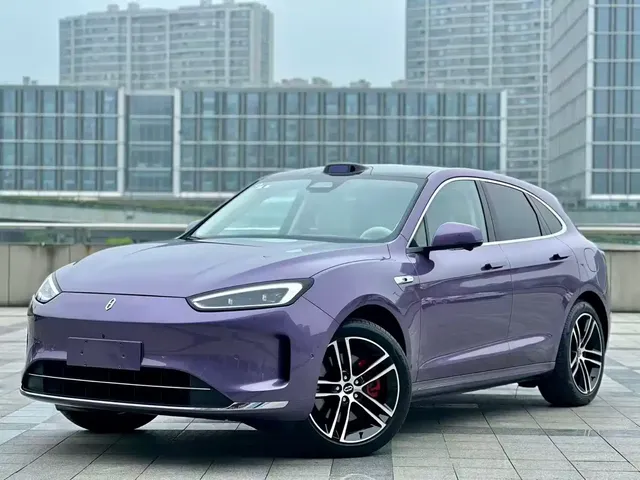 AITO Wenjie AITO M5 2025 Extended Range Ultra AWD