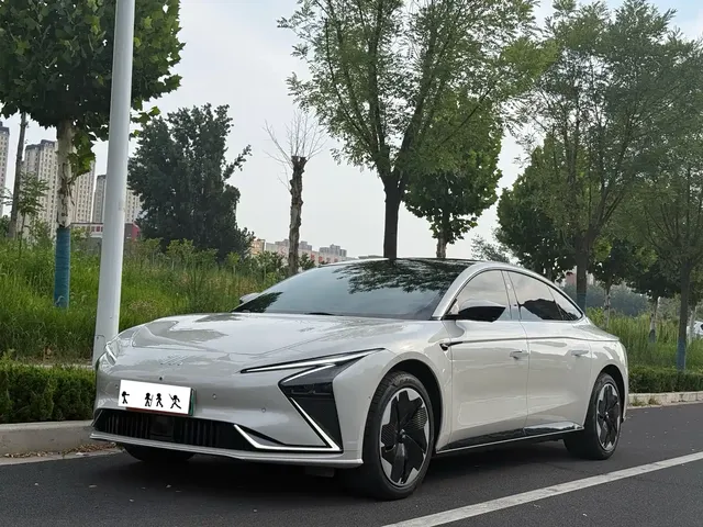 IM Motors IM L7 2022 Dynamic