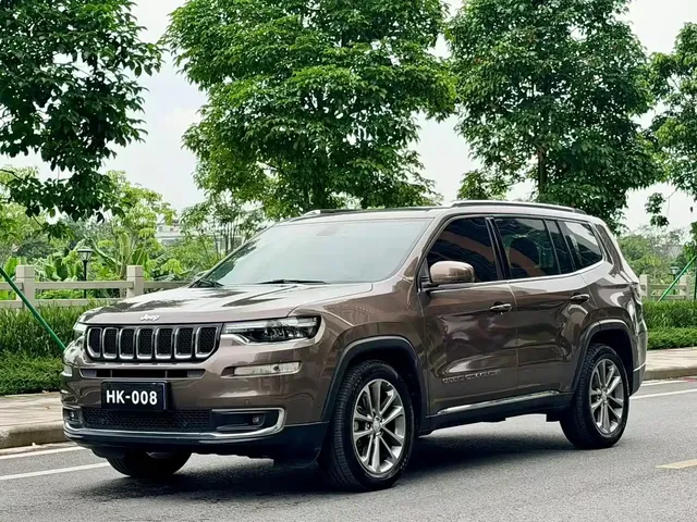 Jeep Grand Commander 2018 2.0T AWD Premium Navigation Edition (China V)