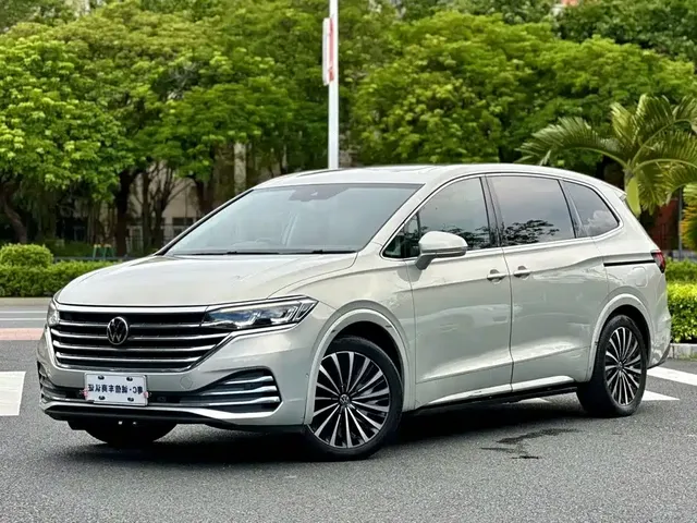 Volkswagen Viloran 2020 380TSI Premium