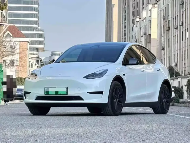Tesla Model Y 2024 Long Range AWD