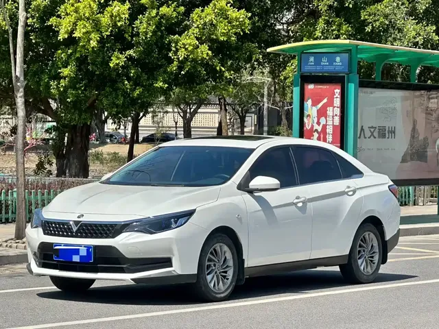 Venucia D60 2021 1.6L XE CVT Smooth Ride Edition