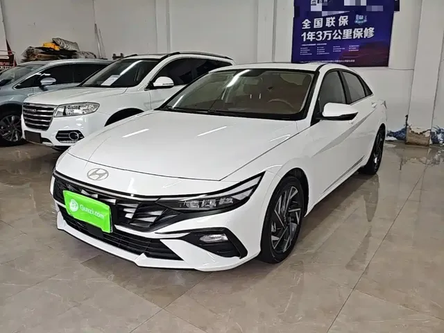 Hyundai Elantra 2023 1.5L CVT GLX Elite Edition