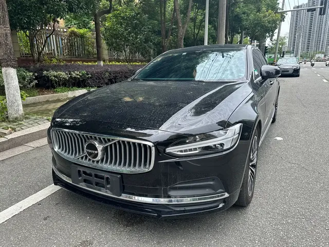 Volvo S90 2024 B5 Excellence Luxury Edition