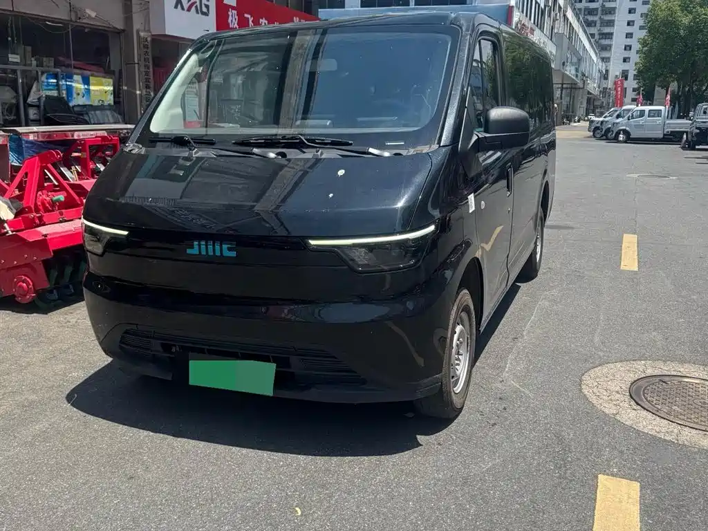 Jiangling E-Fushun 2025 Clear Window Version 41.86kWh Short Wheelbase Low Roof