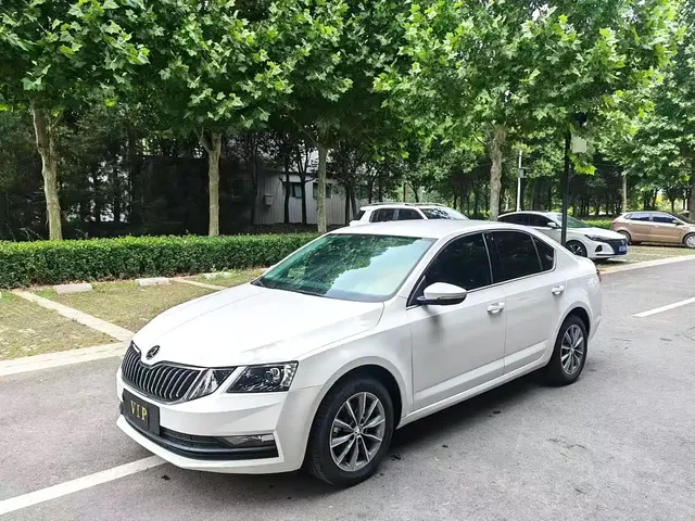 Škoda Octavia 2020 1.5L Automatic Smart Comfort Edition