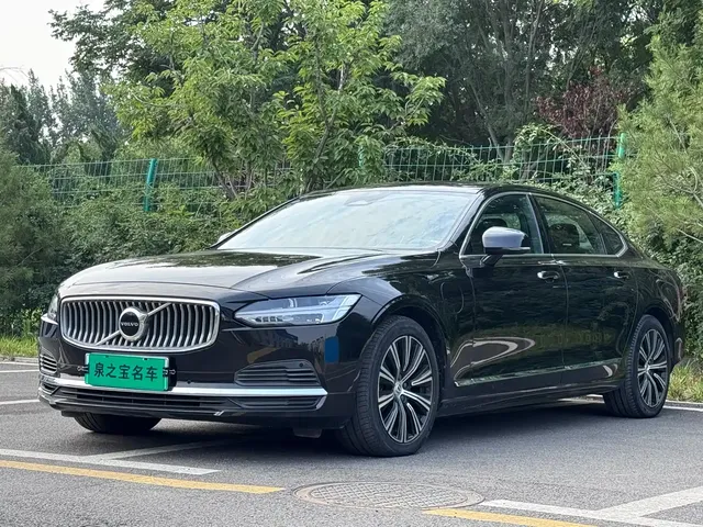 Volvo S90 Plug-in Hybrid 2021 T8 E-Drive Hybrid Zhiyi Luxury Edition