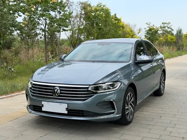 Volkswagen Lavida 2023 1.5L Auto Luxury Edition