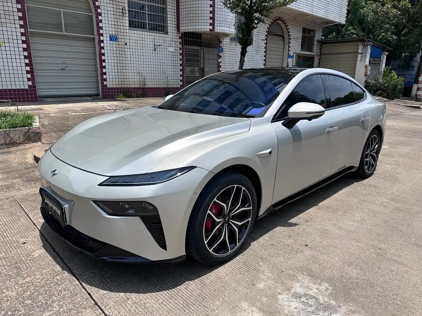Dongfeng Yipai eπ007 2025 EREV 230Pro Cruise Edition