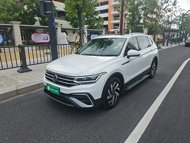 Volkswagen Tiguan L 2022 330TSI Automatic 2WD Smart Edition